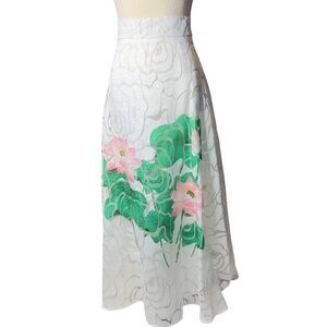 Item # A236  N by Nancy Resort Wear Feminine Luxe White Embroidered Skirt NWT M